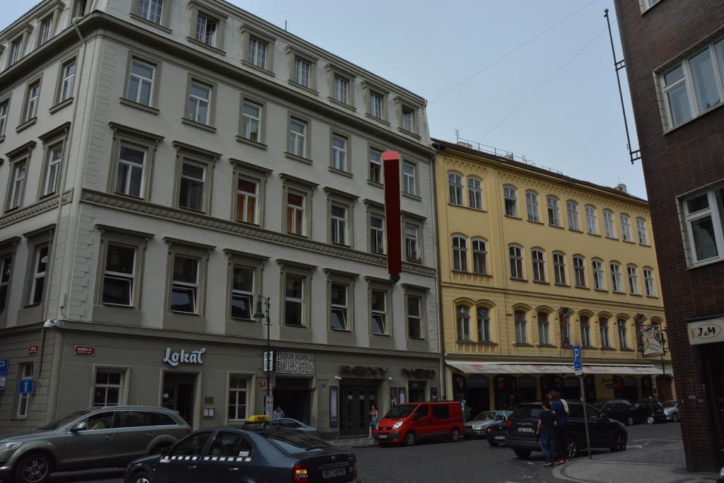 Apartment Aida Praag Kamer foto